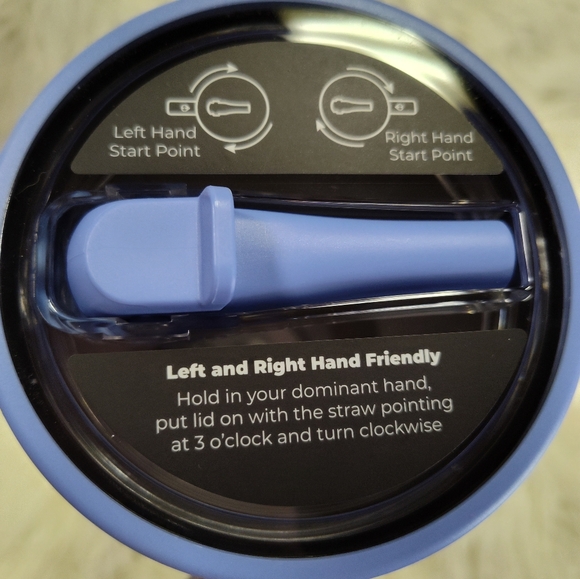 Poshmark Hydrojug 40oz traveler light blue core logo tumbler mug water b… - Picture 4 of 5